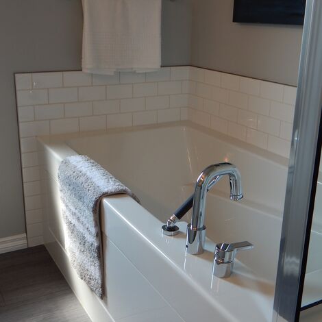 bathtub-gf8aff8605_1920